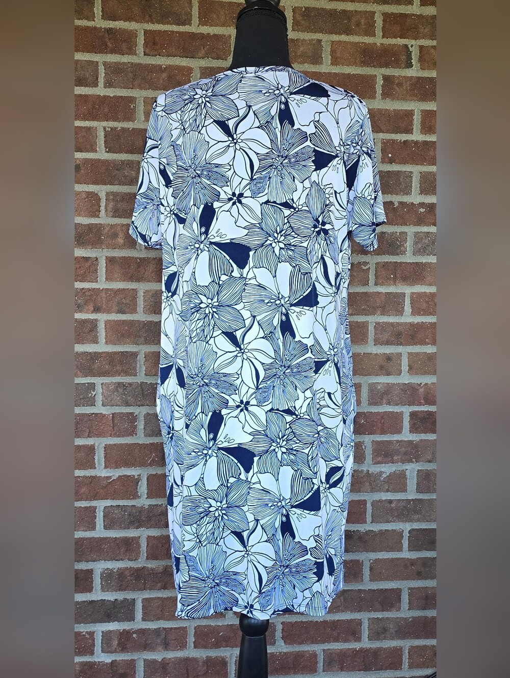 Stella Parker Collection Floral Print White and Navy Shift Dress - Picture 3 of 5